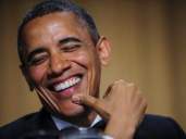 knxv_obama_laughing_20130805103003_320_240